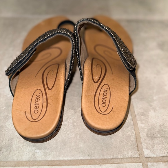 Aetrex- Arch Support Embellished Black and Tan Sandals (38 or 7.5-8US) - Picture 3 of 5